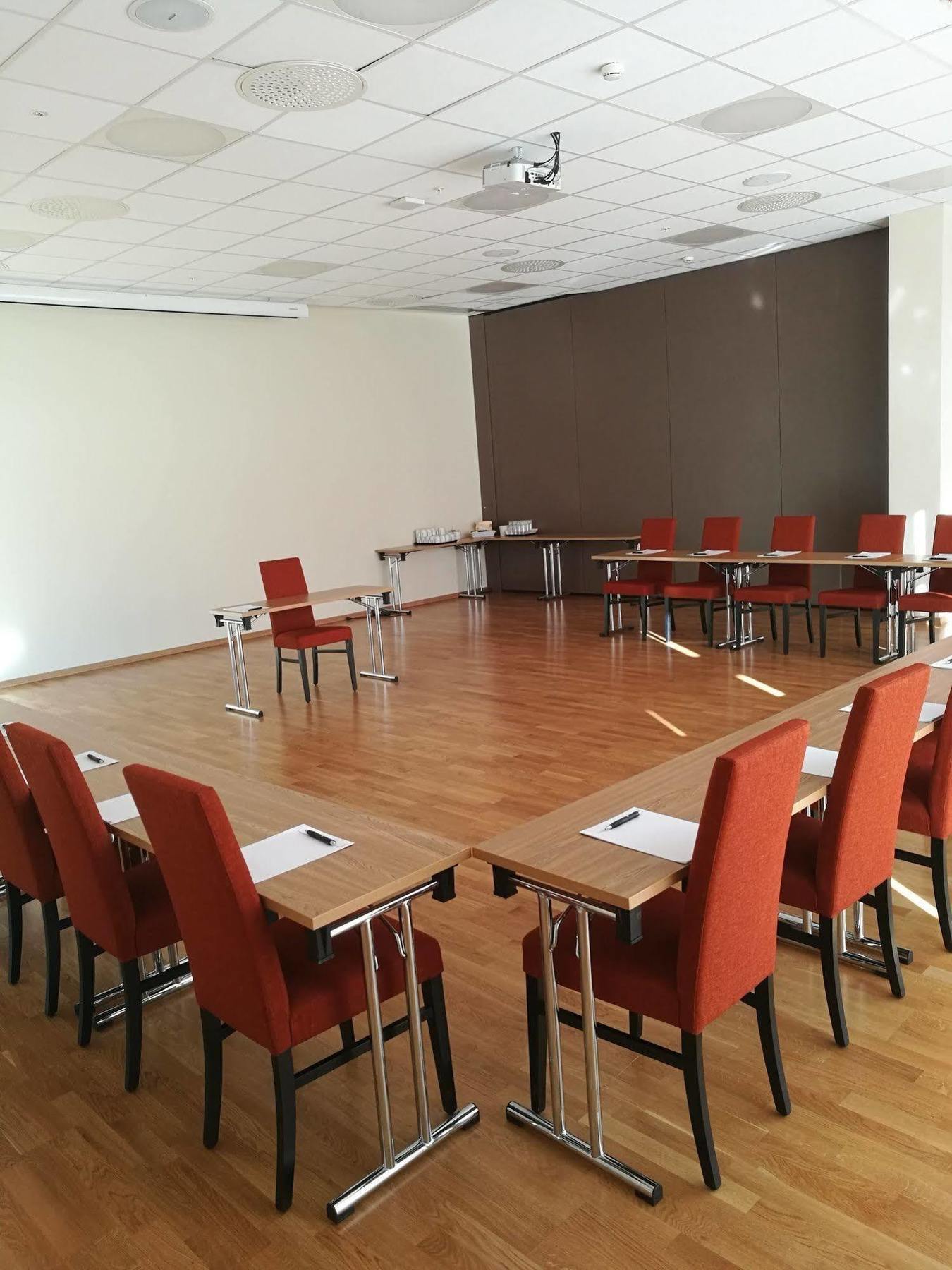 Dombas Hotel Ngoại thất bức ảnh